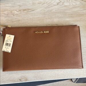 Michael Kors Brown Leather clutch Bag
